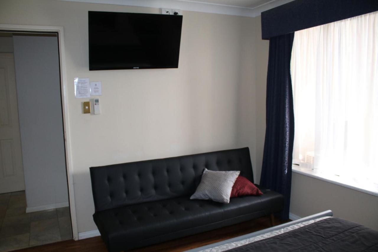 Ocean Reef Homestay Perth Exterior photo